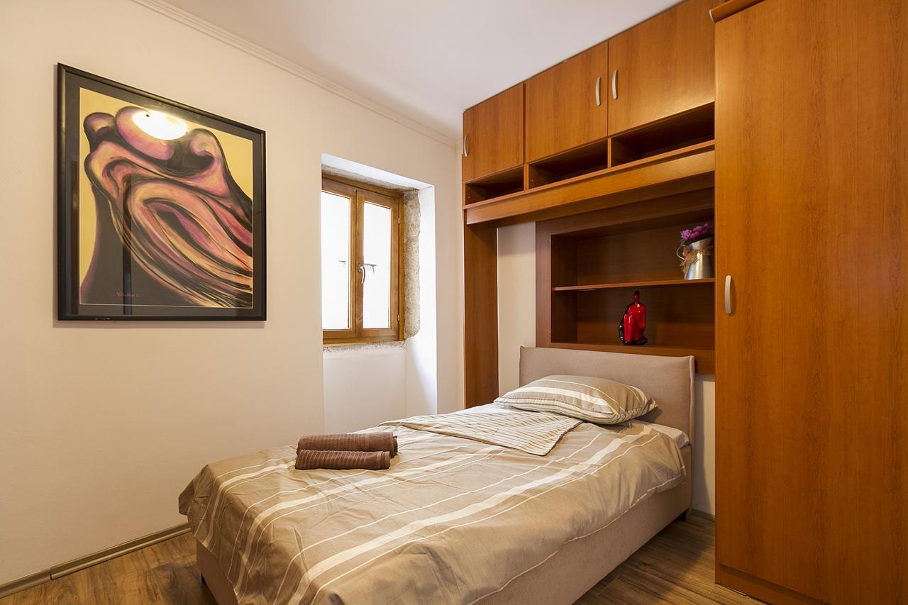 Apartment Nino Ρόβινι Δωμάτιο φωτογραφία